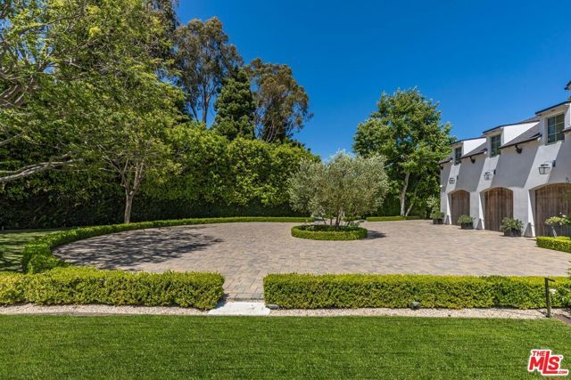 11951 Pinnacle Place, Beverly Hills, CA 90210