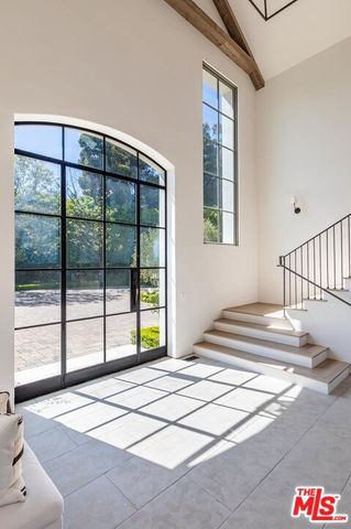 11951 Pinnacle Place, Beverly Hills, CA 90210