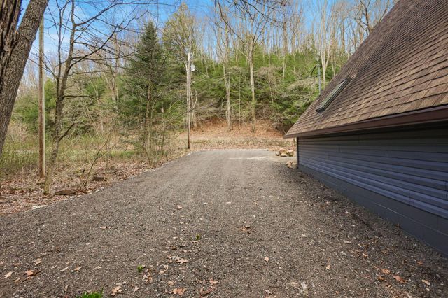 9385 Rich Hollow Road SW, Lancaster, OH 43130
