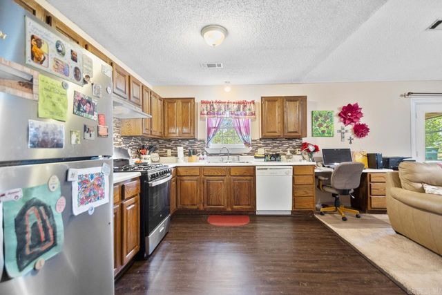 7 Amy Court, Little Rock, AR 72206