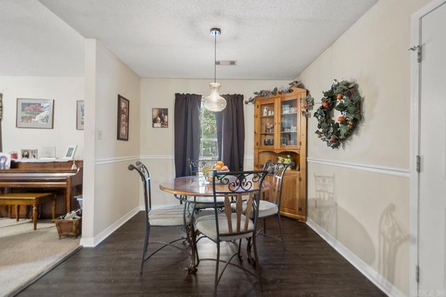 7 Amy Court, Little Rock, AR 72206