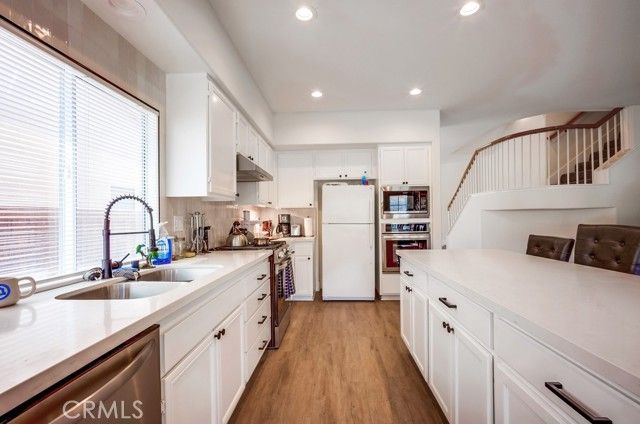 8550 Rolling Hills Drive, Corona, CA 92883