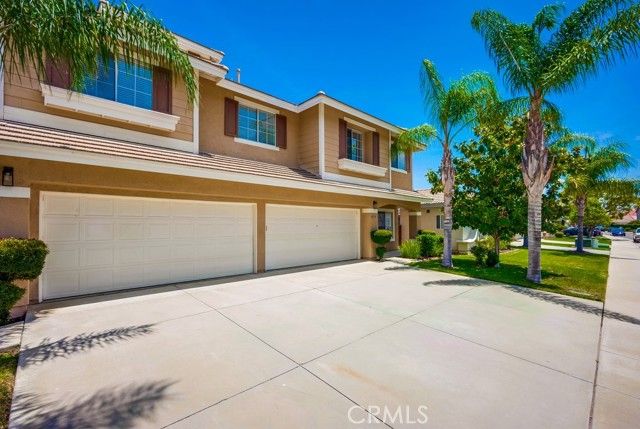 8550 Rolling Hills Drive, Corona, CA 92883