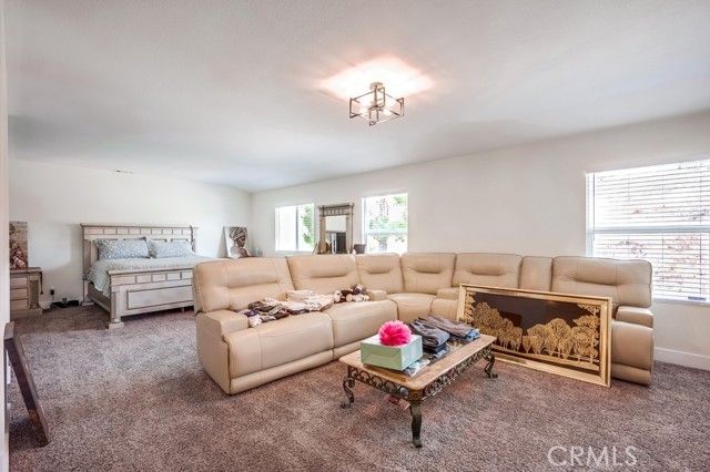 8550 Rolling Hills Drive, Corona, CA 92883