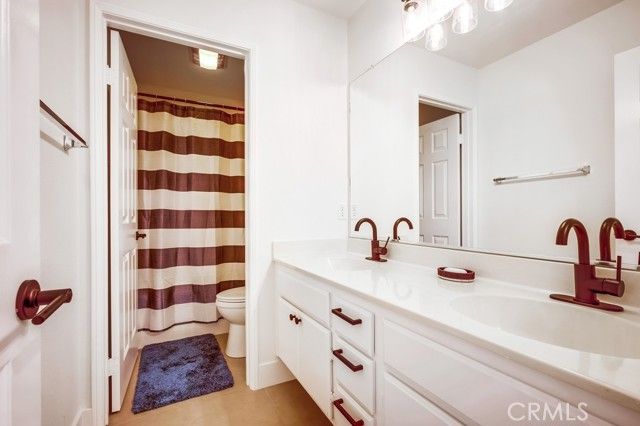 8550 Rolling Hills Drive, Corona, CA 92883