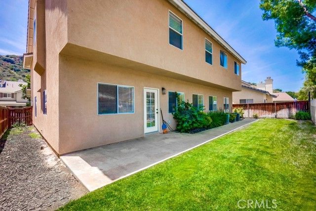 8550 Rolling Hills Drive, Corona, CA 92883