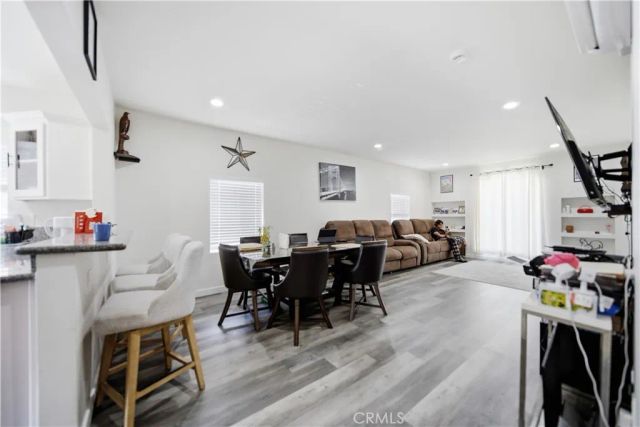 6816 Cerritos Avenue, Long Beach, CA 90805