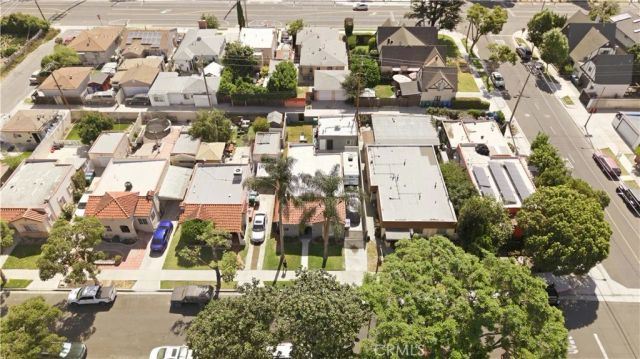 6816 Cerritos Avenue, Long Beach, CA 90805