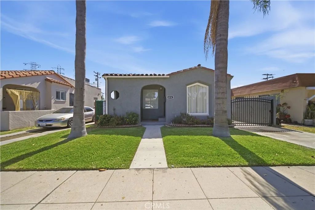 6816 Cerritos Avenue, Long Beach, CA 90805