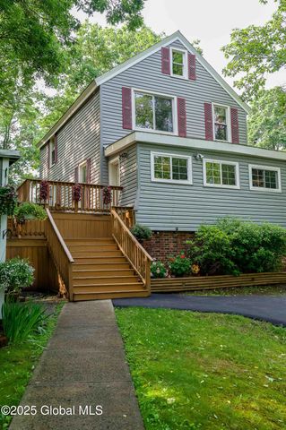 410 Lansing Avenue, Troy, NY 12182