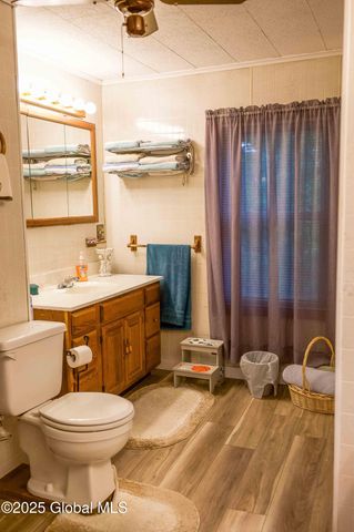 410 Lansing Avenue, Troy, NY 12182