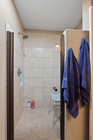 3610 KNUCKLEDUSTER RD, Rapid City, SD 57703