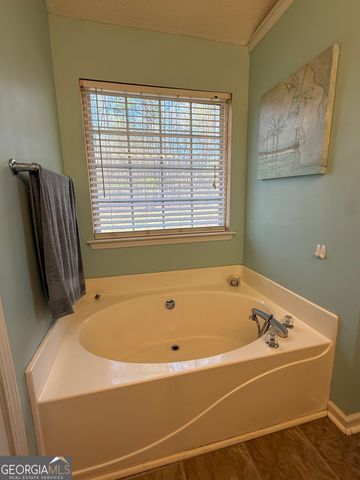 232 Knob Hill Drive, Locust Grove, GA 30248