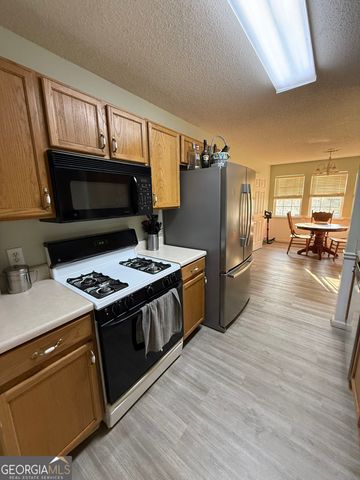 232 Knob Hill Drive, Locust Grove, GA 30248