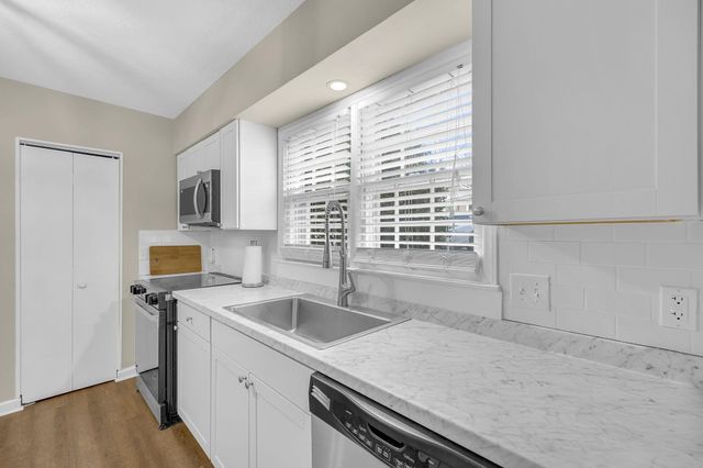 51 Summercreek Drive, Spartanburg, SC 29307