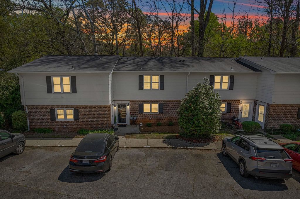 51 Summercreek Drive, Spartanburg, SC 29307
