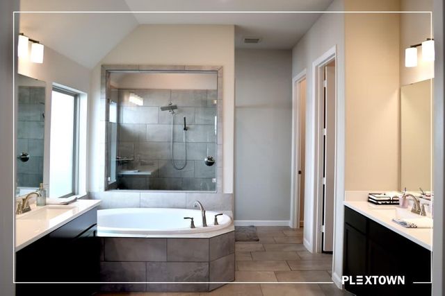 5323 Violet Ridge Drive, Richmond, TX 77469