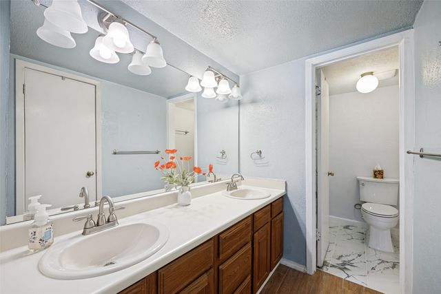 12823 Burninglog Lane, Dallas, TX 75243