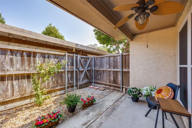12823 Burninglog Lane, Dallas, TX 75243