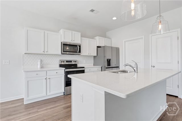 8 Warblers Way, Savannah, GA 31419