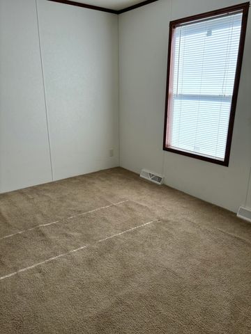 820 S Chinowth Road 102, Visalia, CA 93277