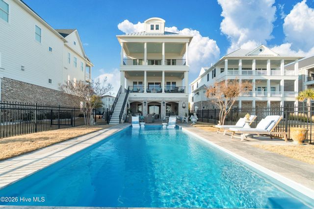 205 Back Street, Newport, NC 28570