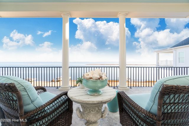 205 Back Street, Newport, NC 28570