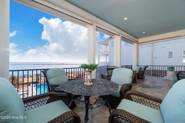 205 Back Street, Newport, NC 28570