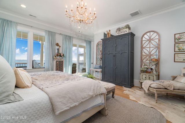 205 Back Street, Newport, NC 28570