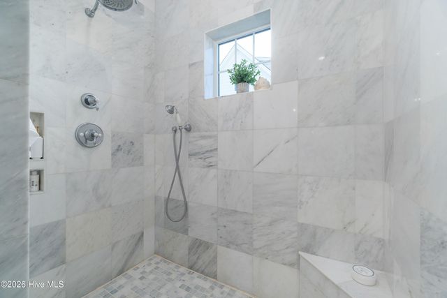 205 Back Street, Newport, NC 28570