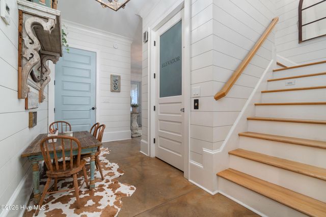 205 Back Street, Newport, NC 28570