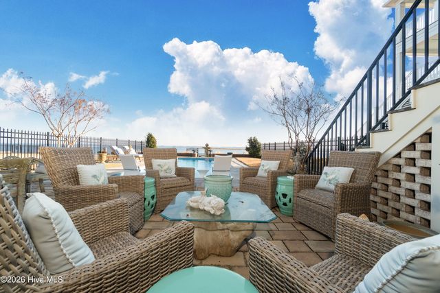 205 Back Street, Newport, NC 28570