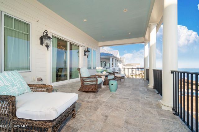 205 Back Street, Newport, NC 28570