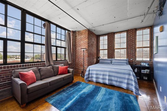 2020 Washington Avenue 404, St Louis, MO 63103