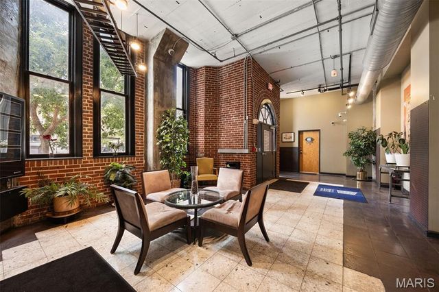 2020 Washington Avenue 404, St Louis, MO 63103