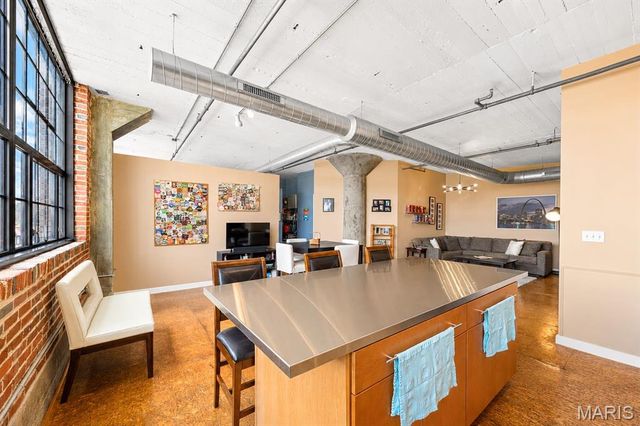 2020 Washington Avenue 404, St Louis, MO 63103