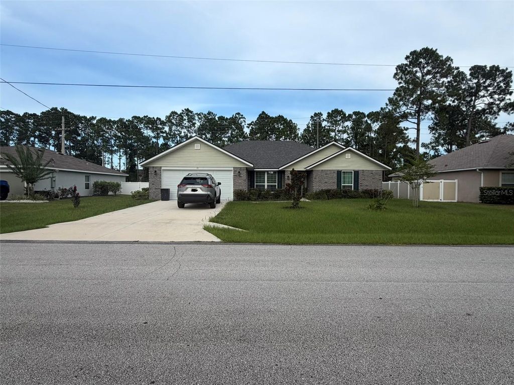 93 ROYAL OAK DRIVE, Palm Coast, FL 32164