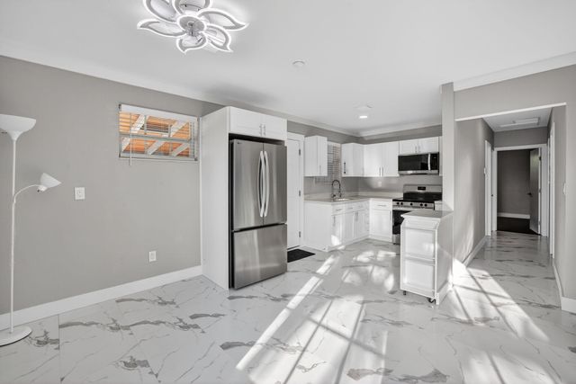 108 SW 24th Avenue, Fort Lauderdale, FL 33312