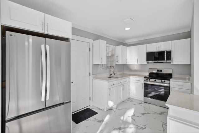 108 SW 24th Avenue, Fort Lauderdale, FL 33312