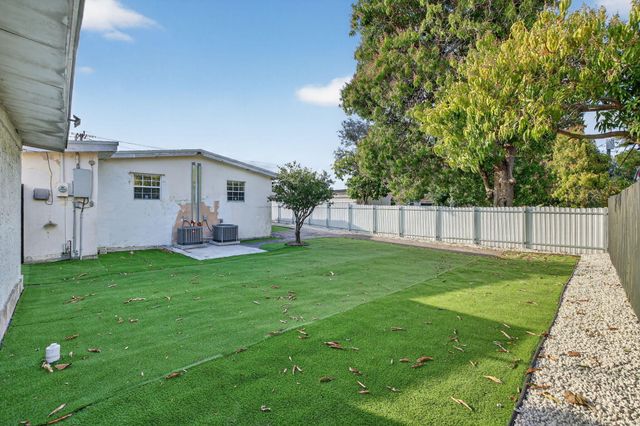 108 SW 24th Avenue, Fort Lauderdale, FL 33312