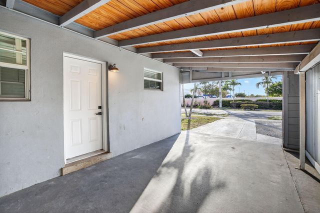 108 SW 24th Avenue, Fort Lauderdale, FL 33312