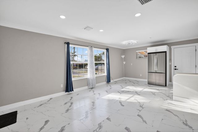 108 SW 24th Avenue, Fort Lauderdale, FL 33312