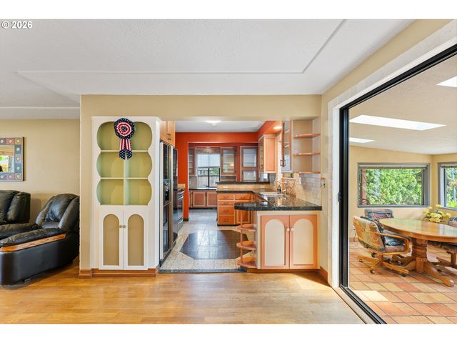 4802 Se 51ST Ave, Portland, OR 97206