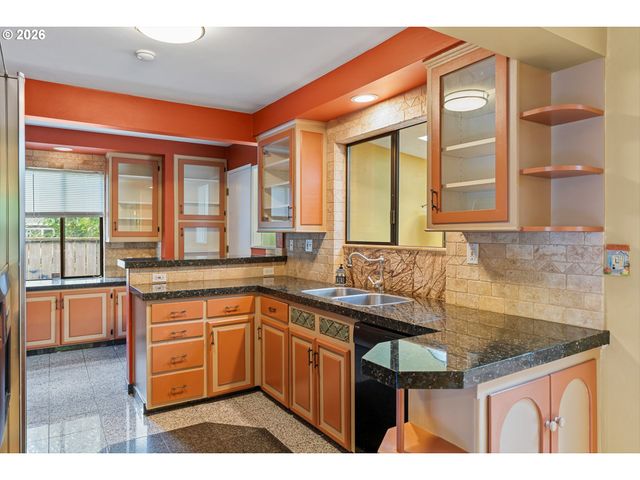 4802 Se 51ST Ave, Portland, OR 97206