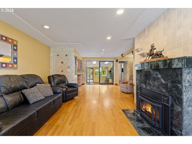4802 Se 51ST Ave, Portland, OR 97206