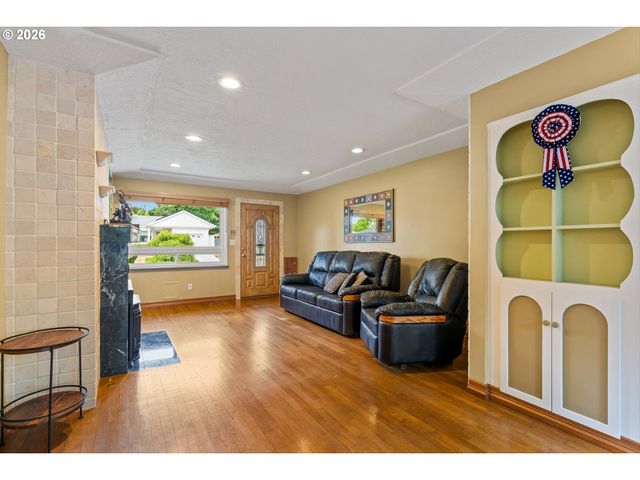 4802 Se 51ST Ave, Portland, OR 97206