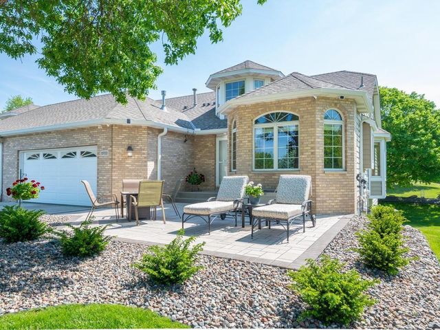 15930 38th Avenue N, Plymouth, MN 55446