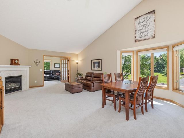 15930 38th Avenue N, Plymouth, MN 55446