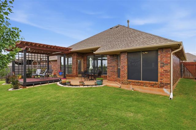 3017 Richfield Lane, Edmond, OK 73013