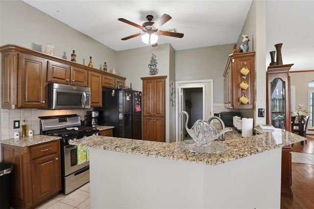 3017 Richfield Lane, Edmond, OK 73013
